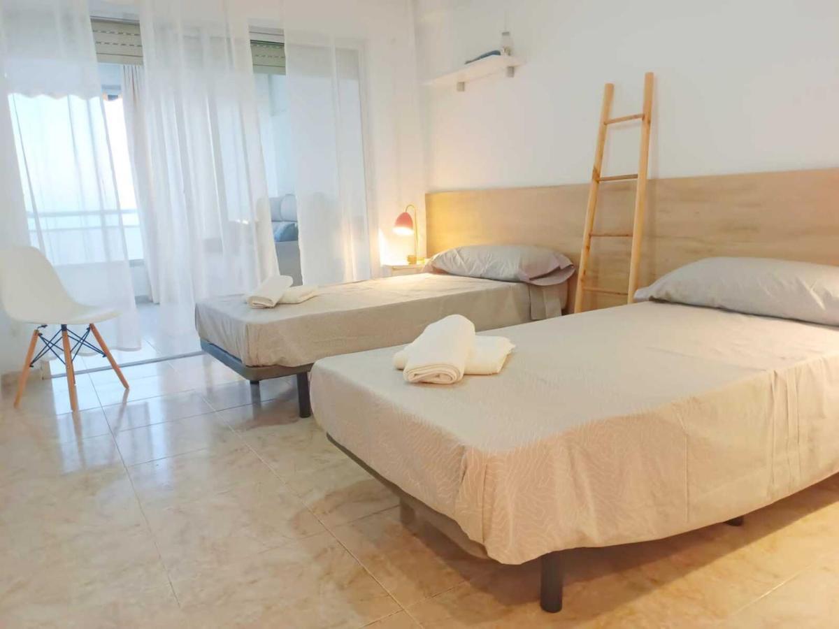 Benidorm Carolina Beach & Pool Apartment Luaran gambar