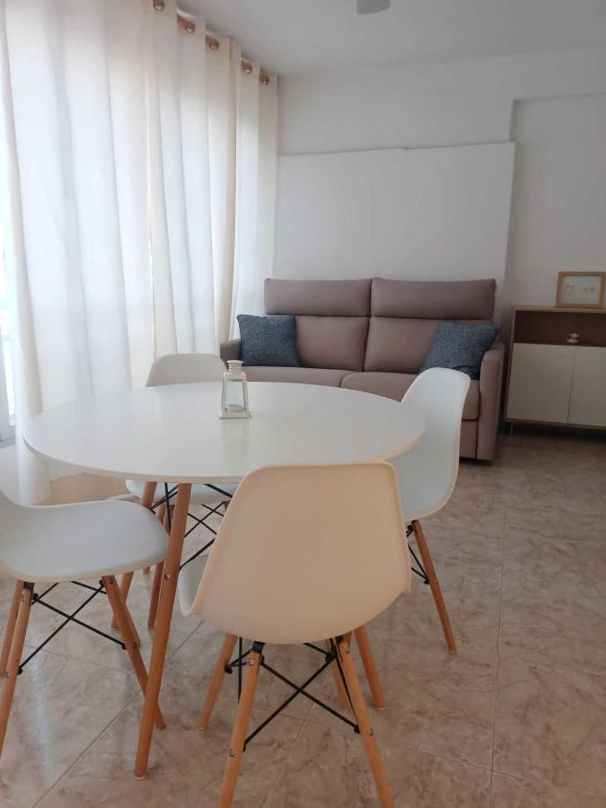 Benidorm Carolina Beach & Pool Apartment Luaran gambar